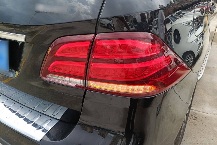 Used Mercedes-Benz GLE 2017 GLE 320 4MATIC Luxury Model
