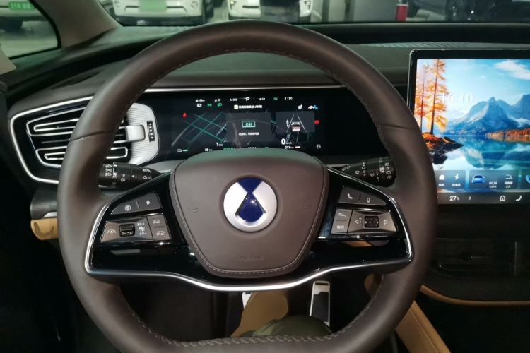 Used Denza D9 2024 DM-i 1050 Luxury Model