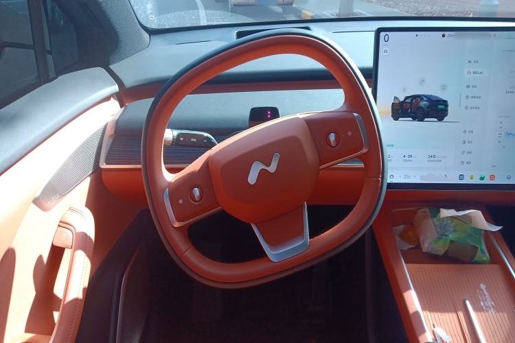 Used ONVO L60 2024 60 kWh All-Wheel Drive