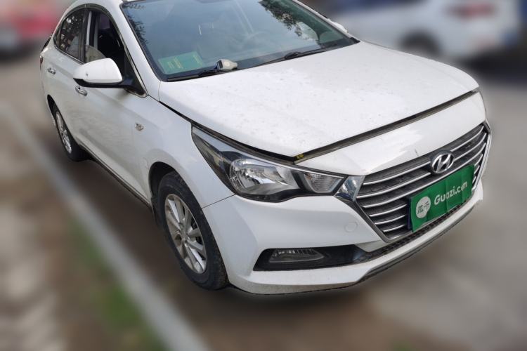 Used Hyundai Verna 2016 1.4L Manual Cool Edition GLS
