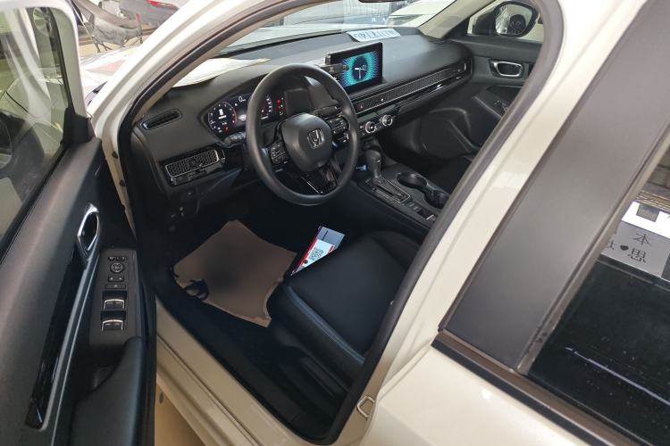 Used Honda Civic 2022 240TURBO CVT Dynamic Edition
