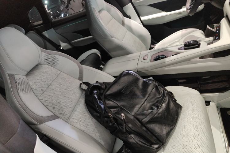 Used Zeekr 001 2024 WE Edition 100 kWh Rear-Drive
