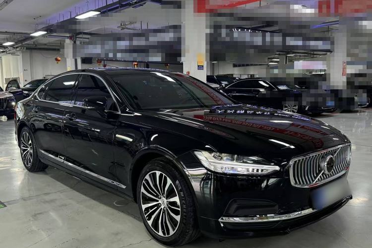 Used Volvo S90 2024 B5 Zhiyi Luxury Edition
