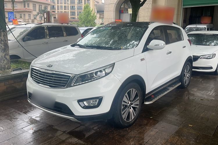 Used Kia Sportage R 2015 2.0L Automatic Two-Wheel Drive DLX Model
