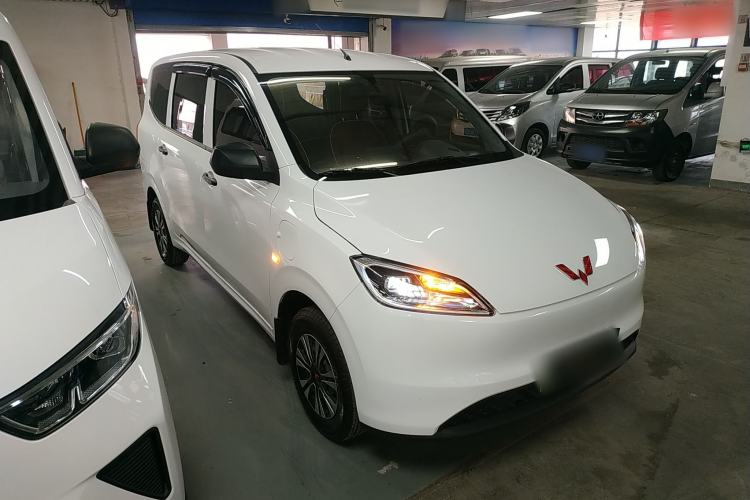 Used Wuling Hongguang New Energy 2024 All-Electric Model 300KM Standard Version