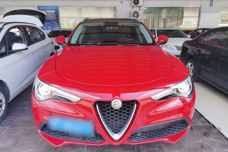 Used Alfa Romeo Stelvio 2017 2.0T 200HP Luxury Edition