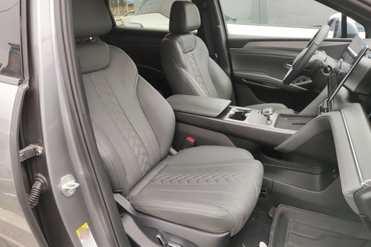 Used BYD Song L DM-i 2025 Intelligent Driving Version 160 km Beyond-Range Type