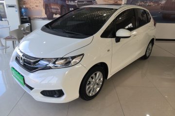 Used Honda Fit 2018 1.5L CVT Comfort Sunroof Version
