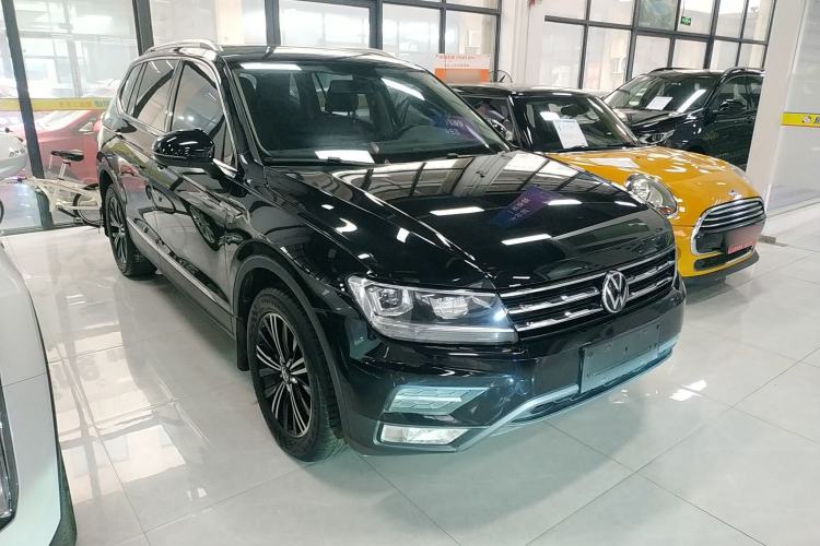 Used Volkswagen Tiguan L 2021 330TSI Automatic Two-Wheel Drive Smart Edition
