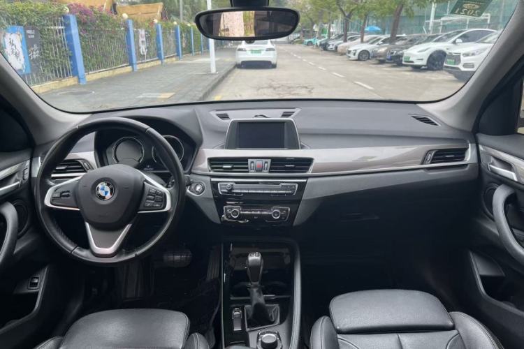 Used BMW X1 2018 sDrive18Li Luxury Model
