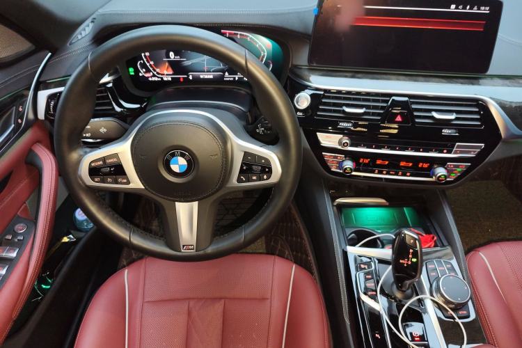 Used BMW 5 Series 2022 Restyled 525Li M Sport Package