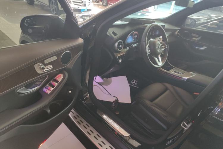 Used Mercedes-Benz GLC 2020 Facelift GLC 300 L 4MATIC Dynamic Edition