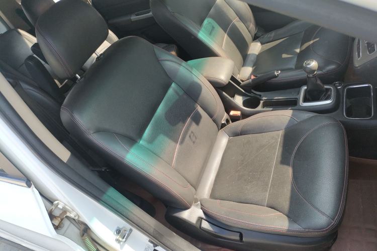 Used Jinbei 750 2016 1.5L e-Drive Version