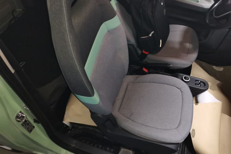 Used Wuling Hongguang MINIEV 2022 Macaron Premium Model – Lithium Iron Phosphate
