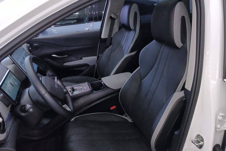 Used BYD Sealion 05 DM-i 2025 DM-i 115KM Flagship Model
