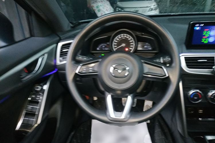 Used Mazda CX-4 2018 2.0L Automatic Two-Wheel Drive Blue Sky Dynamic Version China V Standard
