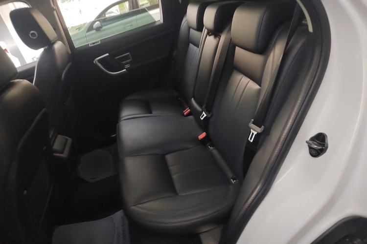 Used Land Rover Discovery Sport 2019 240 PS SE Version China V Standard
