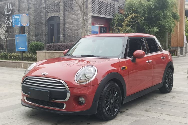 Used  MINI 2016 1.2T ONE Pioneer Edition Five-Door Version
