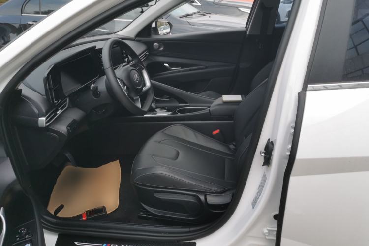 Used Hyundai Elantra 2022 1.5L CVT GLX Elite Edition
