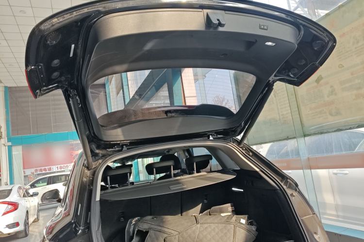 Used Audi Q5L 2020 Updated 40 TFSI Prestige Fashion Edition
