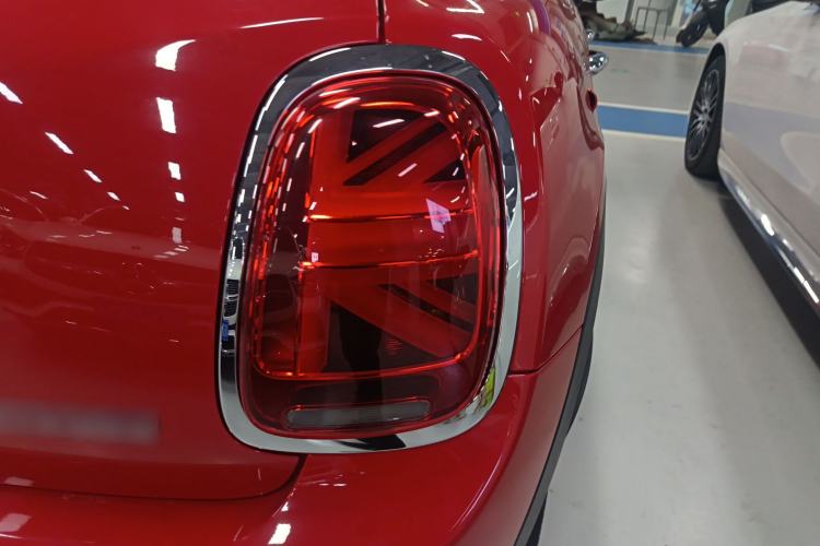 Used  MINI 2019 1.5T COOPER Classic Edition Five-Door Version
