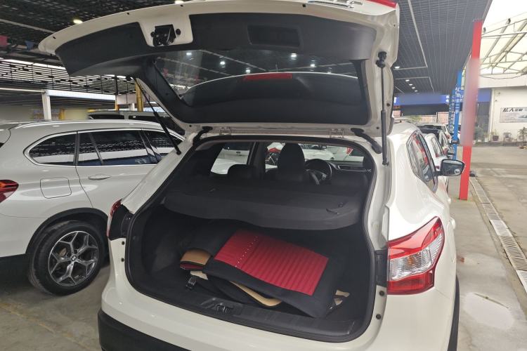 Used Nissan Qashqai 2017 2.0L CVT Smart Enjoyment Version China V Standard