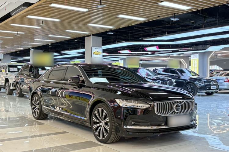 Used Volvo S90 2024 B5 Luxury Smart Edition