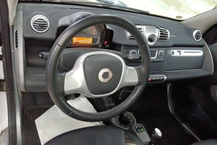 Used  fortwo 2012 1.0 MHD Convertible Passion Edition
