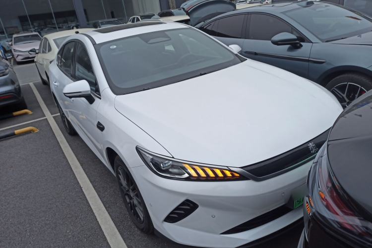 Used BYD Qin PLUS 2025 EV Smart Drive Version 510KM Beyond Model