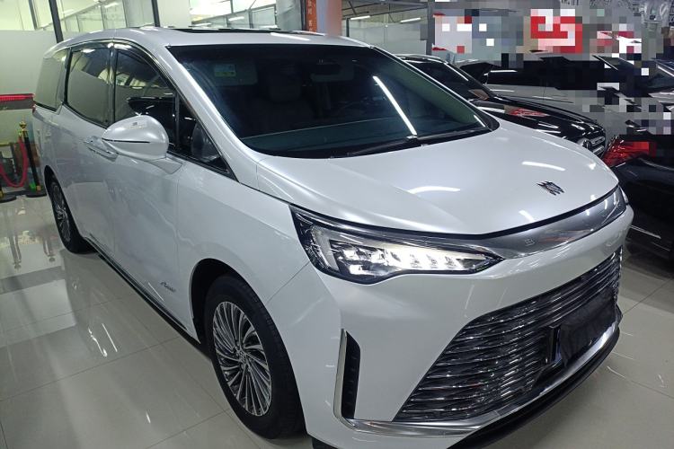 Used Buick Century 2023 2.0T Seven-Seater Deluxe Edition