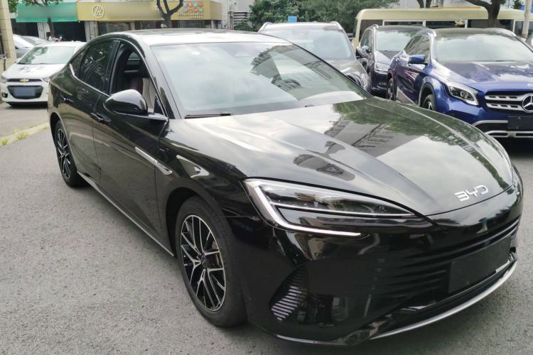 Used BYD Seal 2023 DM-i 1.5L 121km Prestige Model
