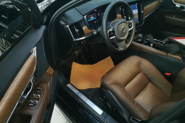 Used Volvo S90 New Energy 2024 Plug-in Hybrid Four-Wheel Drive Long-Range Zhiyi Luxury Edition