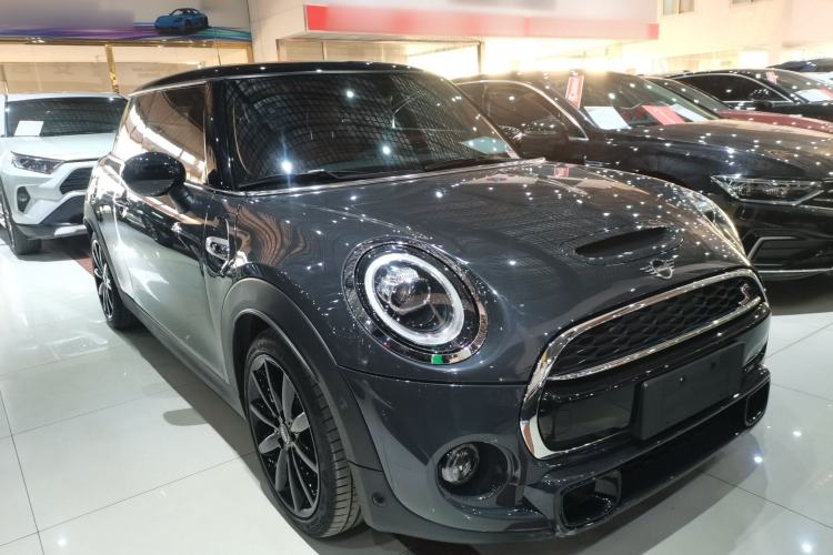 Used  MINI 2021 2.0T COOPER S Classic Edition
