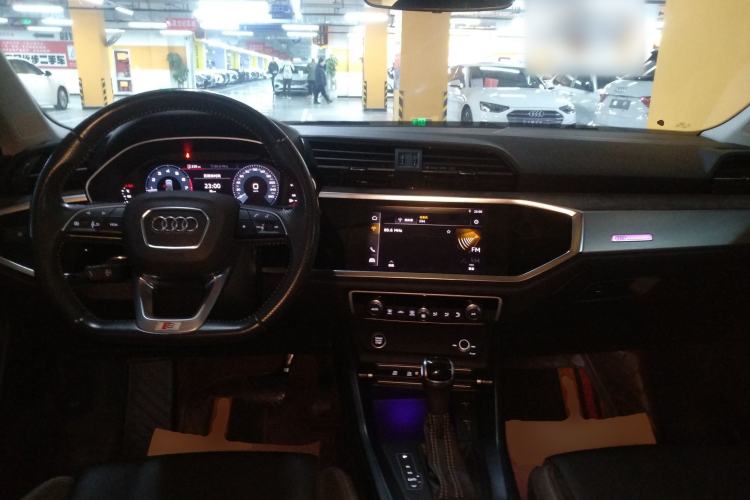 Used Audi Q3 Sportback 2020 40 TFSI Fashion Model
