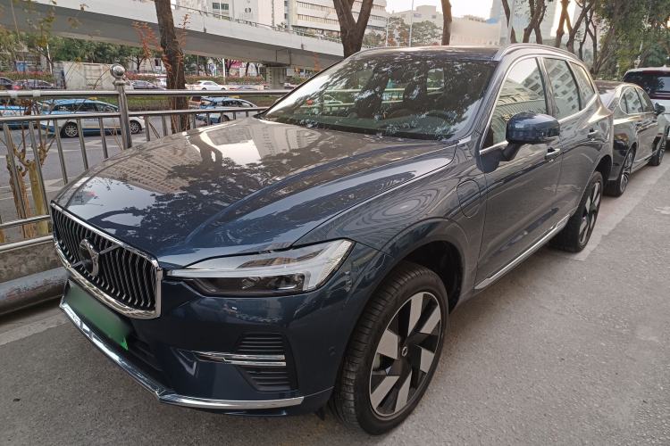 Used Volvo XC60 New Energy 2025 Plug-in Hybrid Long-Range All-Wheel Drive Smart Luxury Edition
