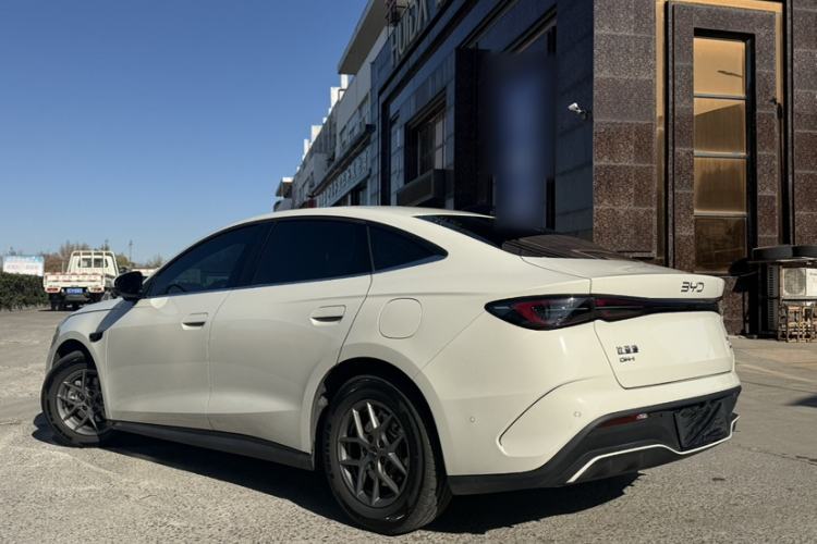 Used BYD Seal 06 New Energy 2025 DM-i Smart Drive 80KM Luxury Model
