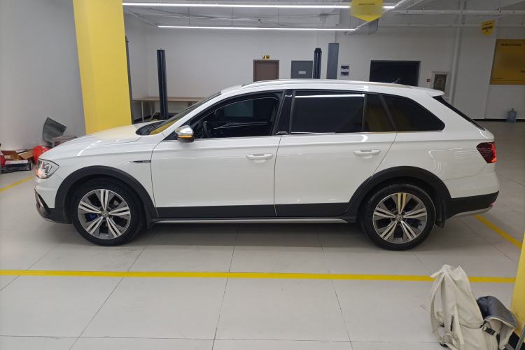 Used Volkswagen C-TREK 2020 1.5L Automatic Comfort Model