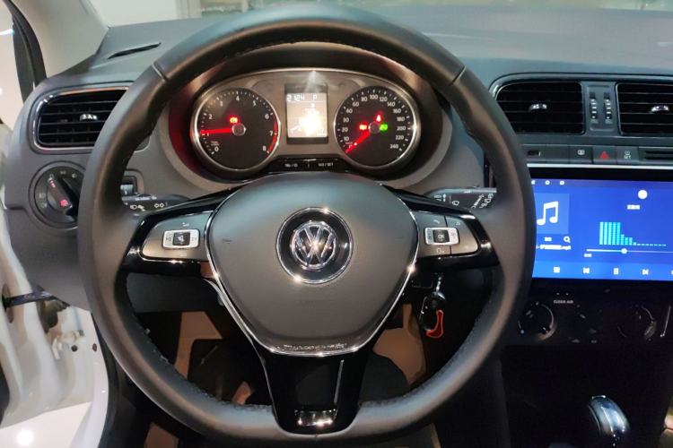 Used Volkswagen Polo 2018 1.5L Automatic Enjoyment Model
