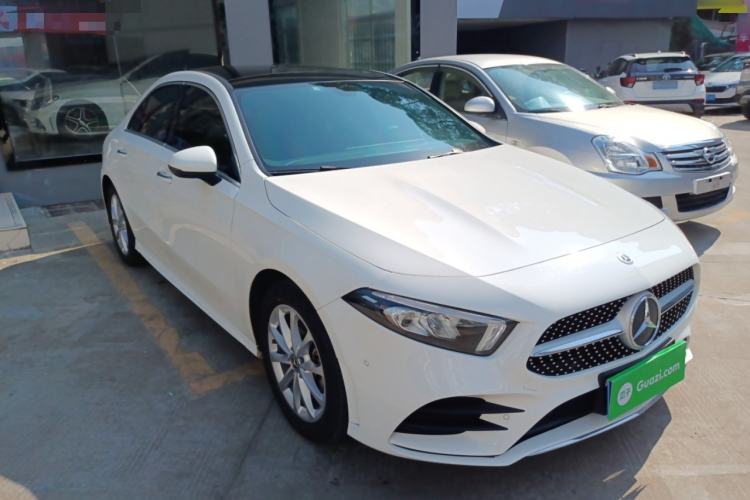 Used Mercedes-Benz A-Class 2021 A 200 L Sport Sedan Fashion Model
