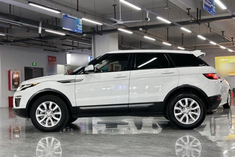 Used Land Rover Range Rover Evoque 2018 240PS PURE Style Edition
