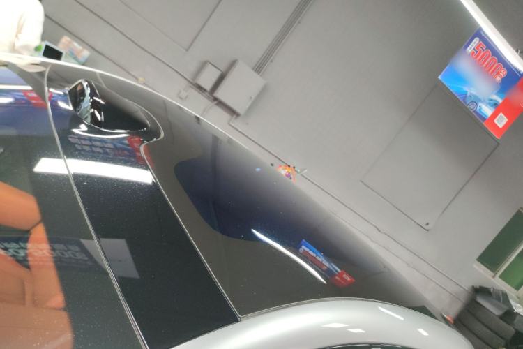 Used  YU7 2025 Ultra-Long Range High-Performance All-Wheel-Drive Max Edition
