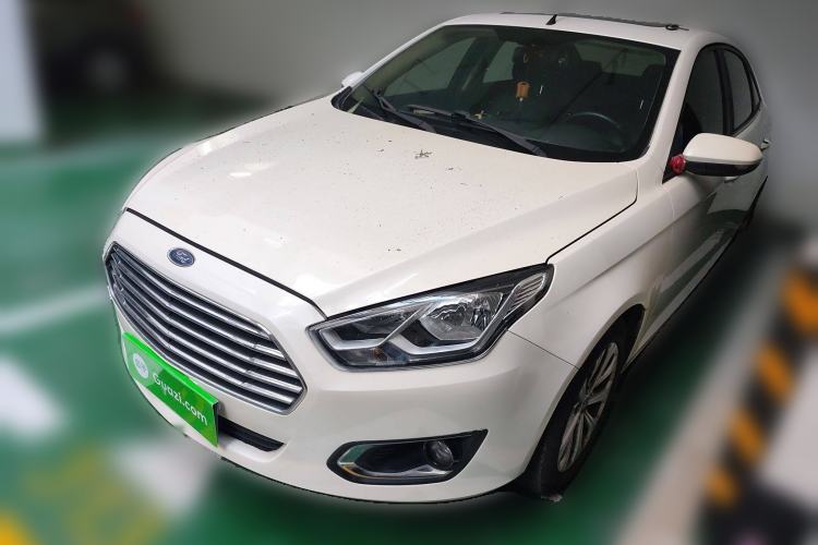 Used Ford Escort 2015 1.5L Automatic Fashion Model
