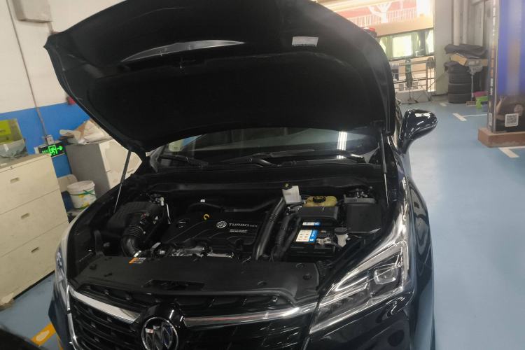 Used Buick Envision 2020 20T Two-Wheel Drive Luxury Model
