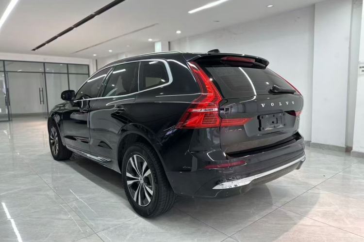 Used Volvo XC60 2022 B5 4x4 Zhiyi Luxury Edition

