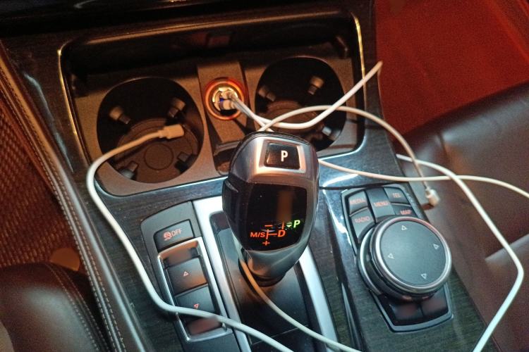 Used BMW 5 Series 2014 525Li Luxury Design Package
