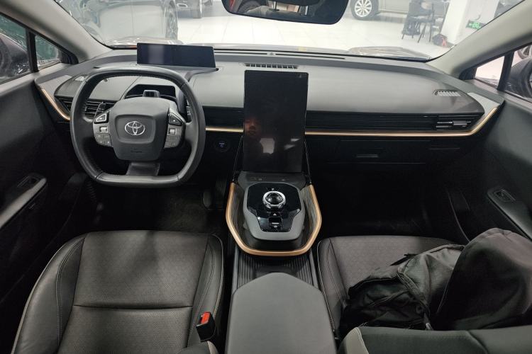 Used Toyota bZ3 2023 616 km Long-Range Premium
