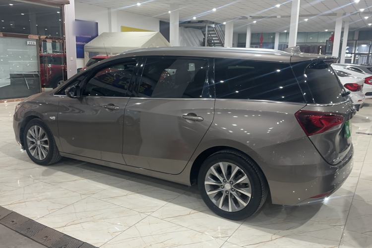 Used Buick GL6 2021 323T Mild Hybrid Connect Luxury Model
