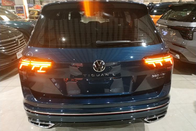 Used Volkswagen Tiguan L 2022 380TSI Automatic All-Wheel Drive R-Line Flagship 7-Seater
