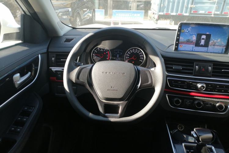 Used FORTHING T5 2021 1.5T Automatic Comfort Version