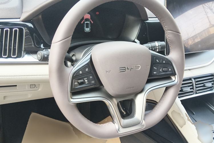 Used BYD Song PLUS New Energy 2025 DM-i 112KM Prestige Model
